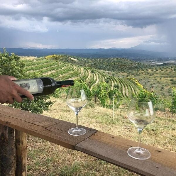 Albania: Private Sunset Tour with Wine and Fruits